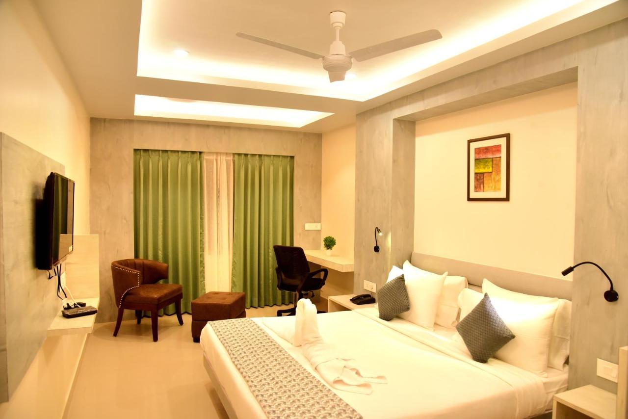 Hotel Rishiraj, Nagaon Nagaon  Kültér fotó